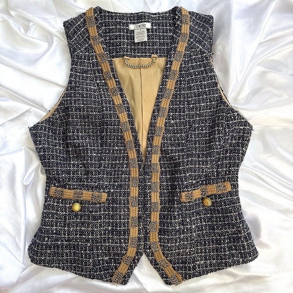Cache Jackets & Blazers - Cache Navy Blue Tweed Vest Gold Chain Link Trim Boucle Open Front Size 4